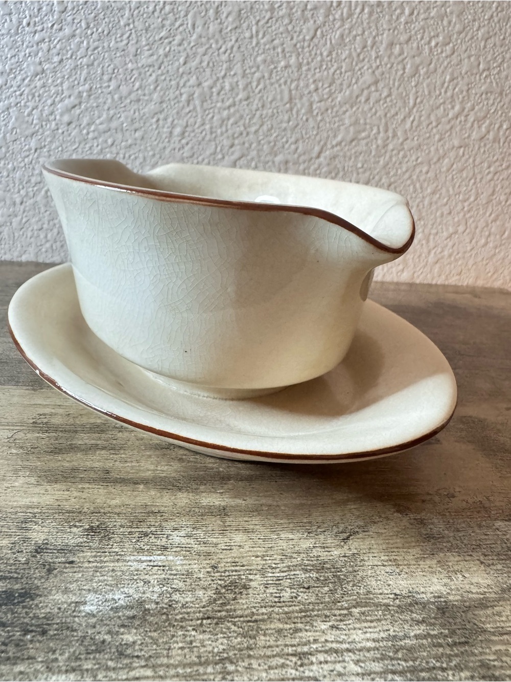 Vintage Cream Glaze Gravy Boat & Underplate | Brown Trim - Picture 11 of 14